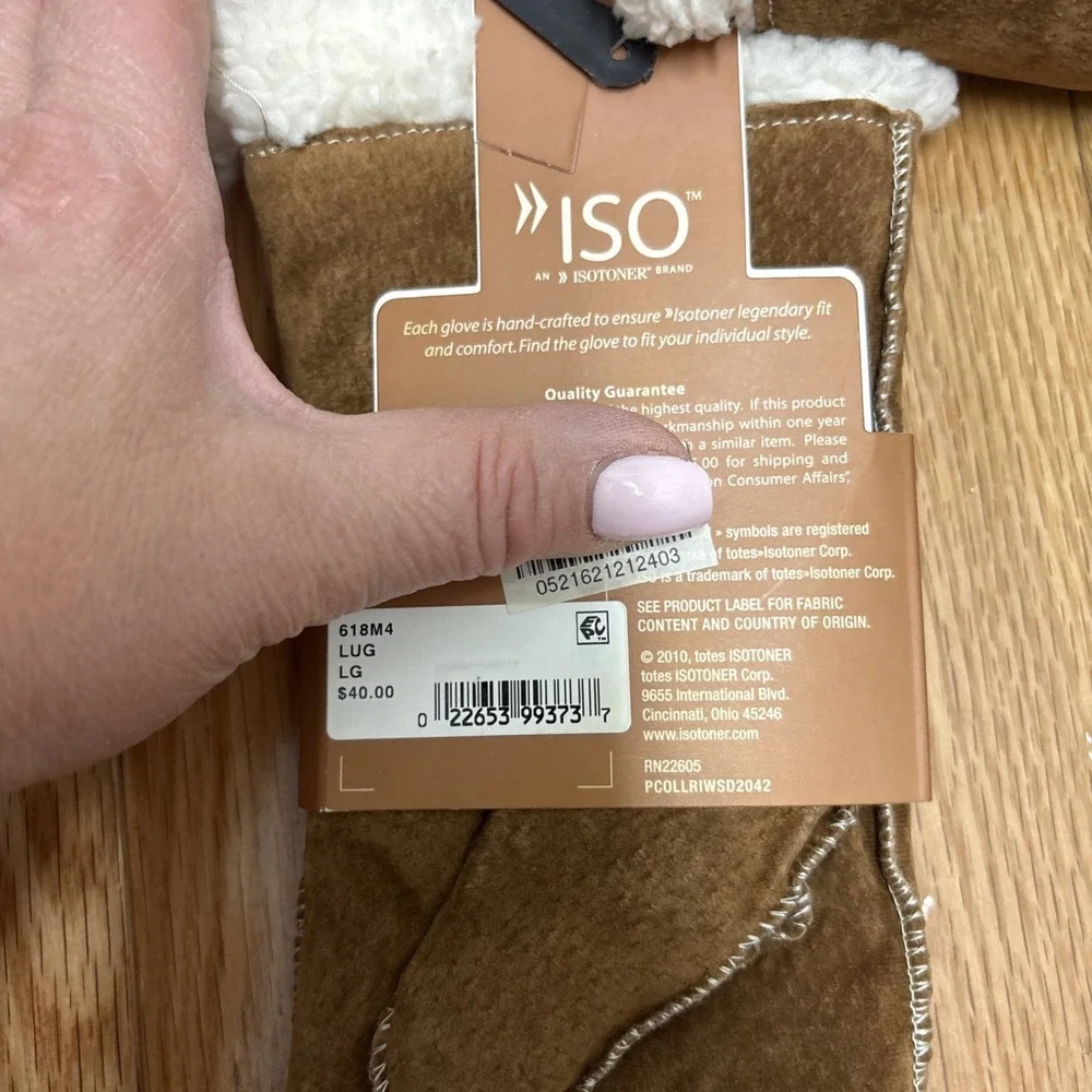 NWT ISO by Isotoner Women's Brown Suede Gloves with Moccasin Stitch Size Large‎